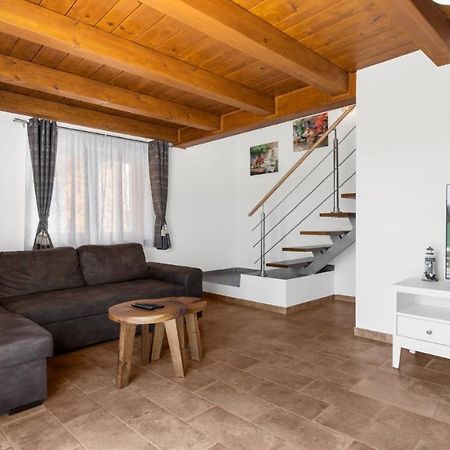 Holiday Home Lino ダイラ エクステリア 写真