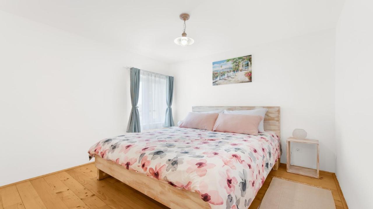 Holiday Home Lino ダイラ エクステリア 写真